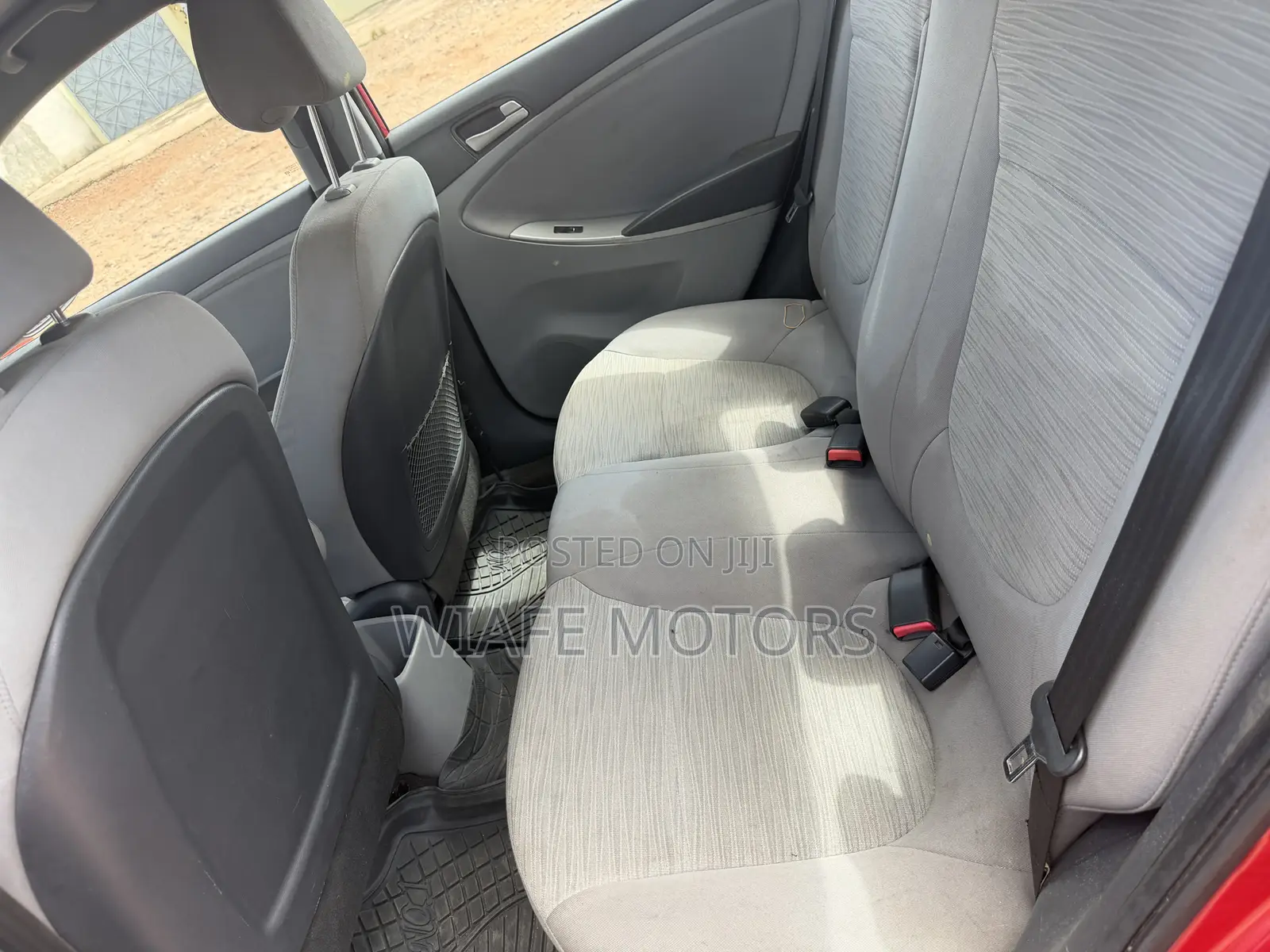 Hyundai Accent SE Sedan 2016 Red