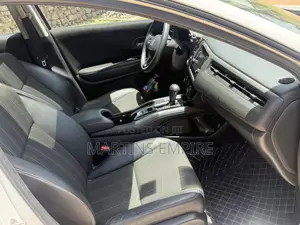Honda HR-V EX-L w/Navigation AWD 2017 White