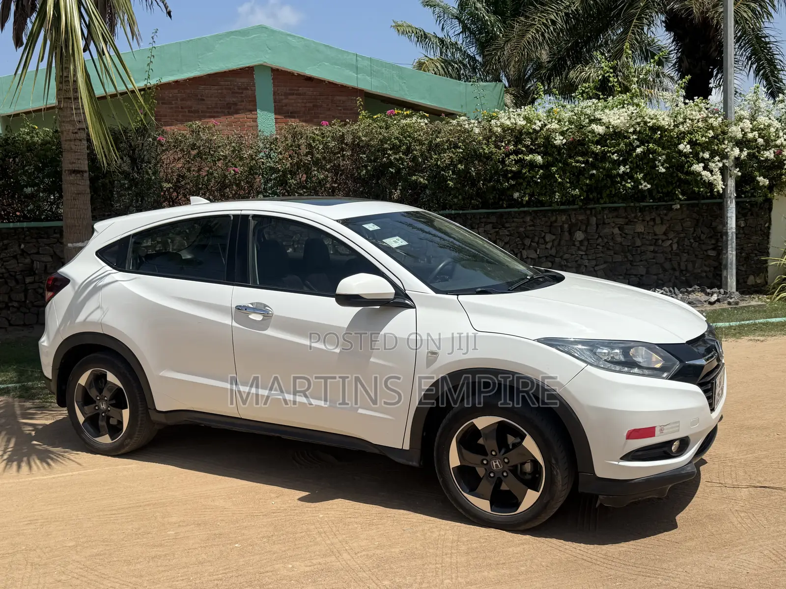 Honda HR-V EX-L w/Navigation AWD 2017 White