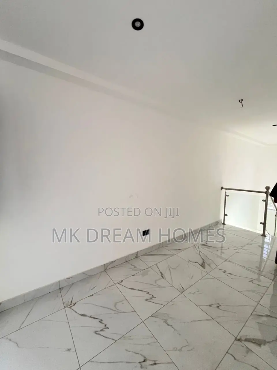 3bdrm House in Lake Side Estate for sale