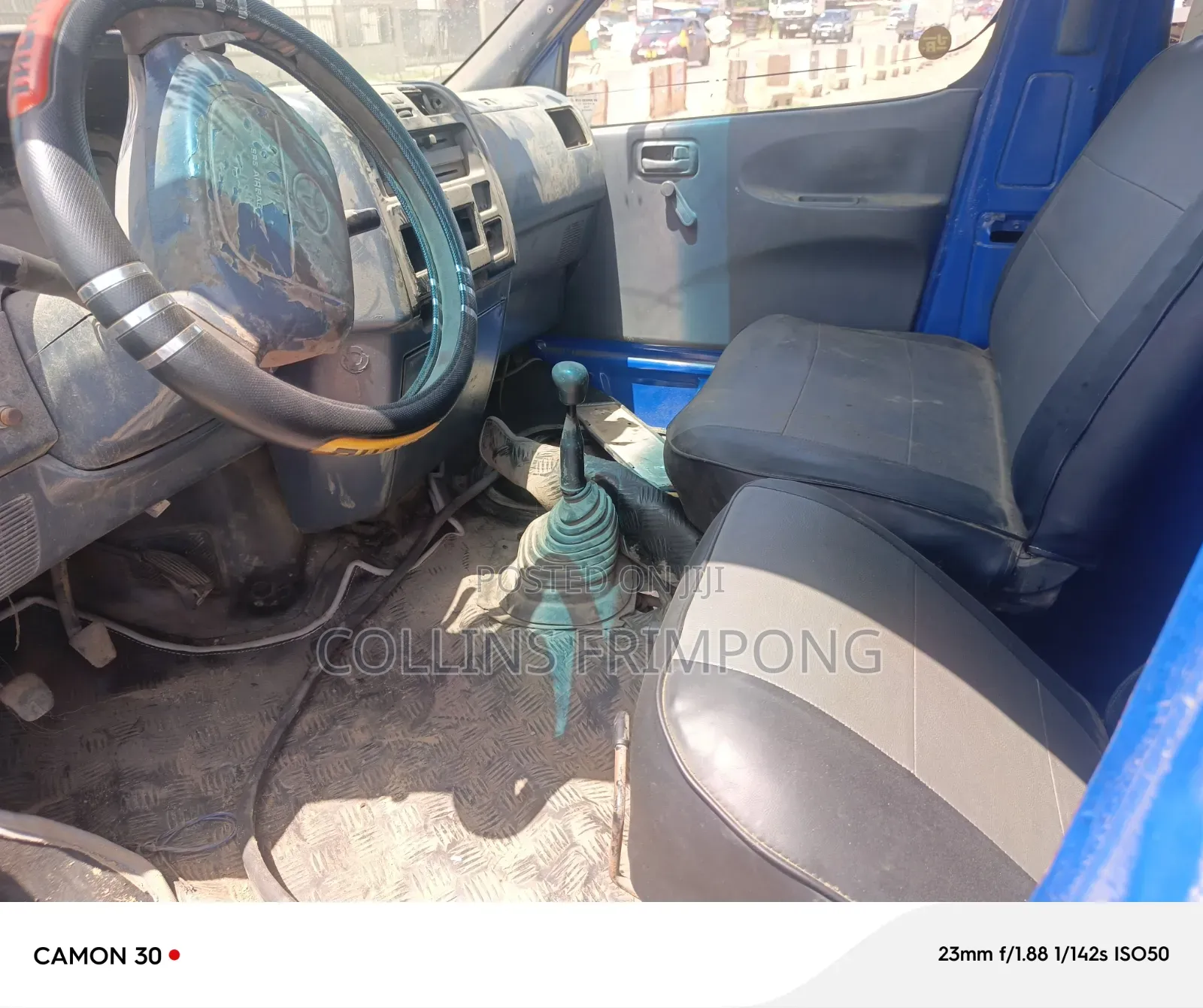 Toyota HiAce 1999 Blue