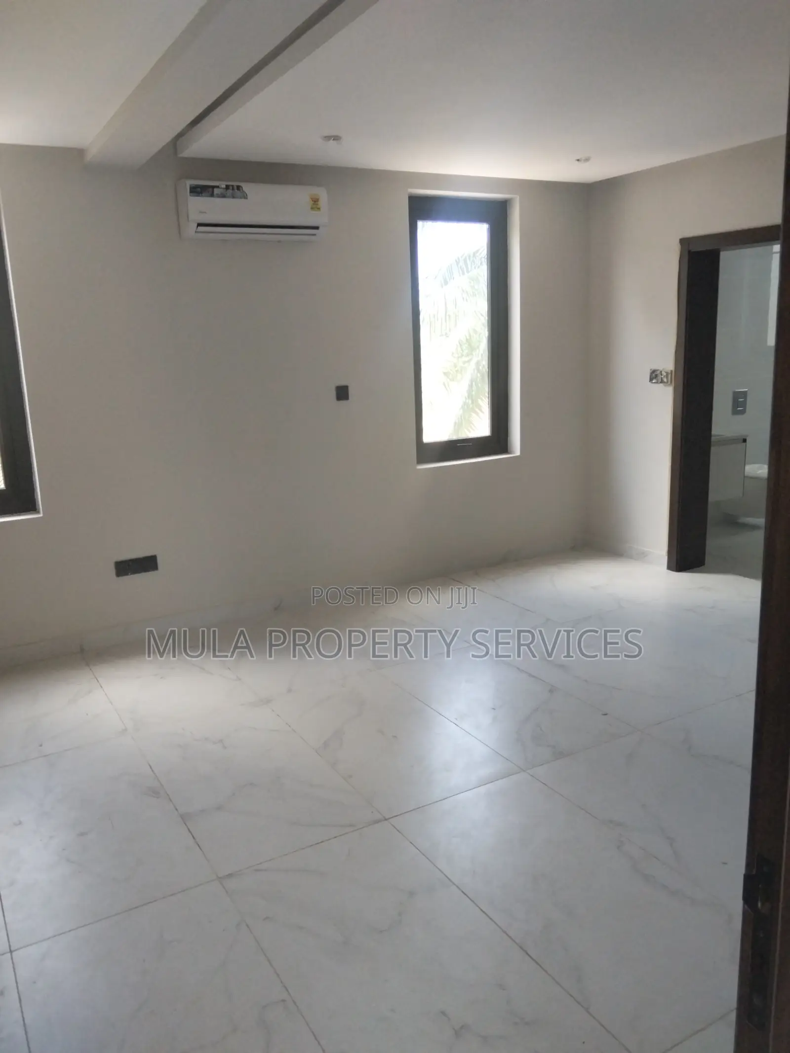 5bdrm Townhouse/Terrace in Mula Property, Dzorwulu for sale