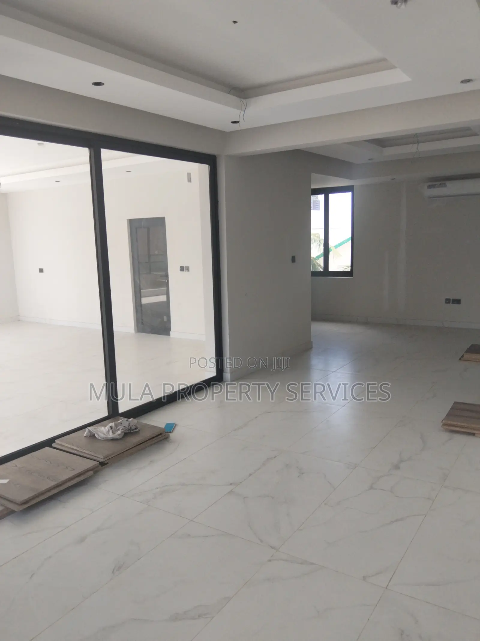 5bdrm Townhouse/Terrace in Mula Property, Dzorwulu for sale