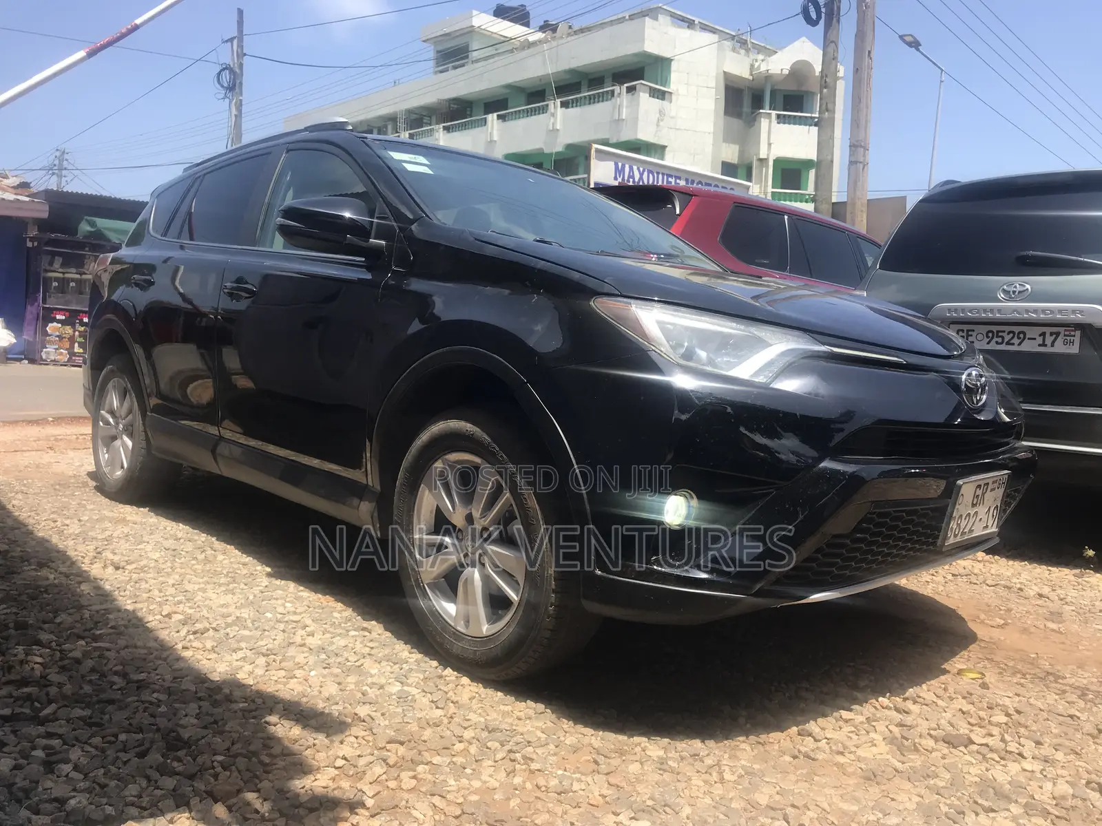 Toyota RAV4 XLE AWD (2.5L 4cyl 6A) 2017 Black