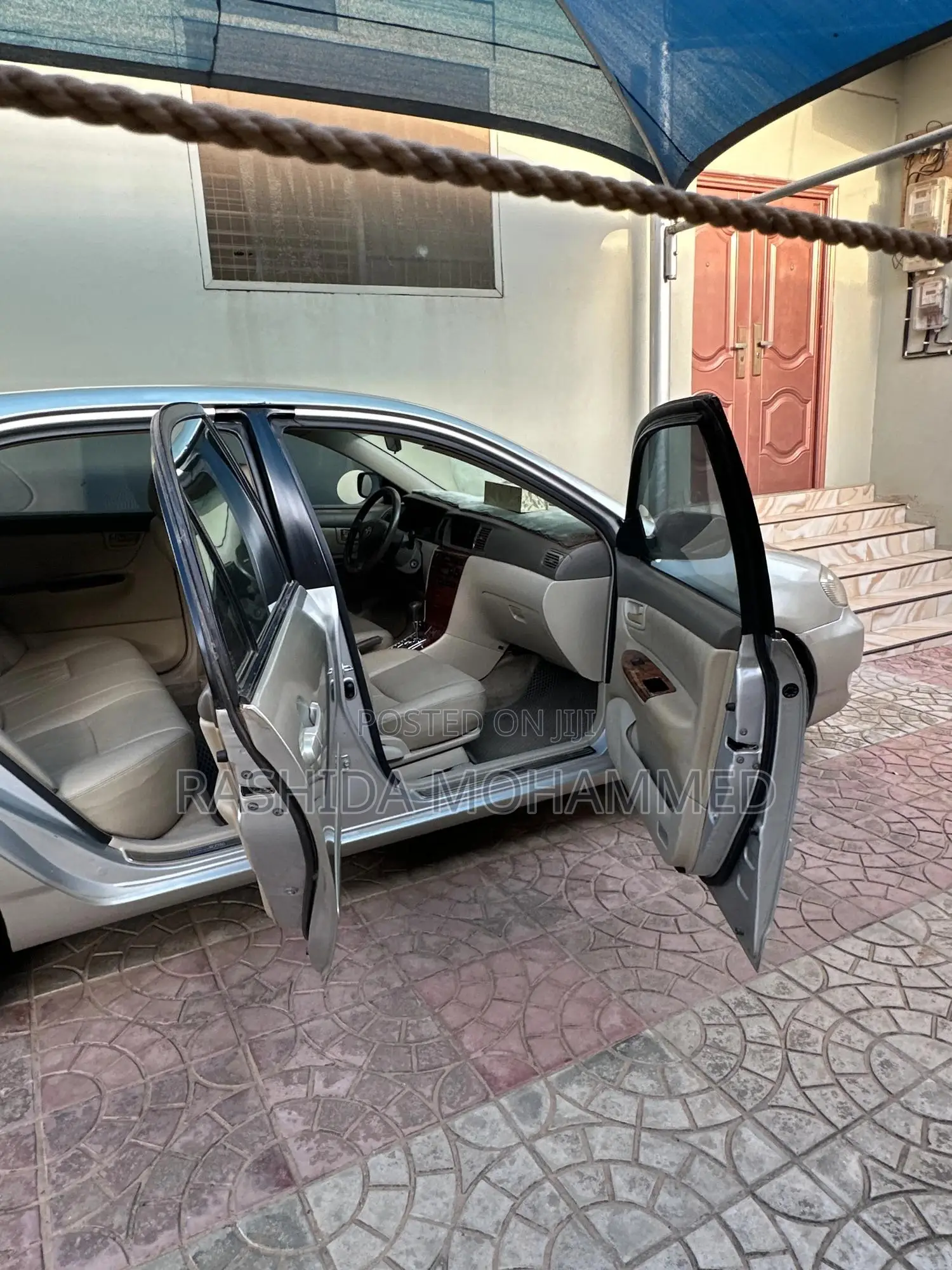 Toyota Corolla Altis 2011 Silver