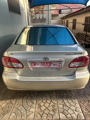 Toyota Corolla Altis 2011 Silver