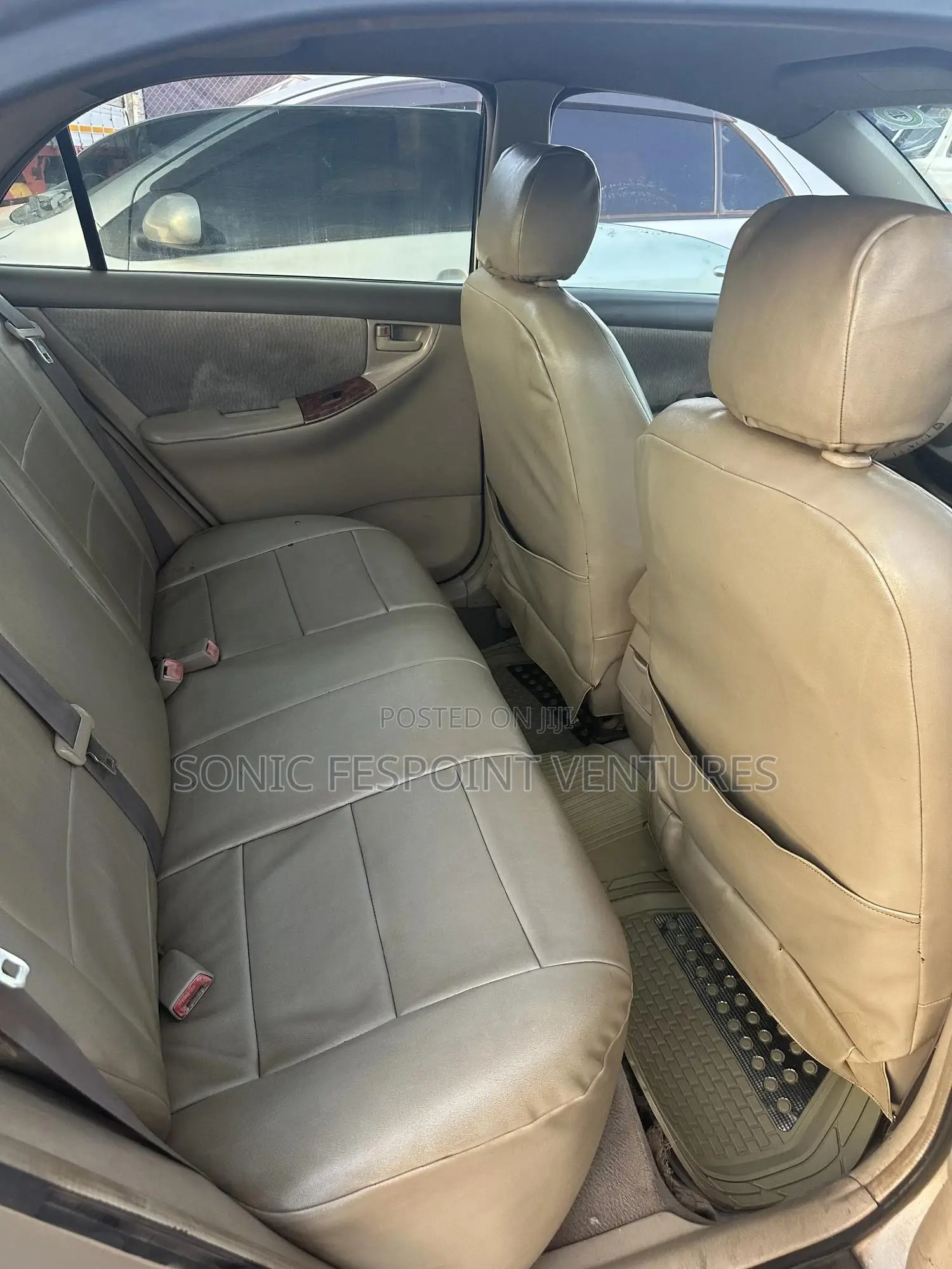Toyota Corolla LE 2007 Brown