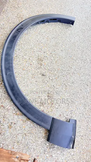 Ford Explorer 2020 Fender Molding Right