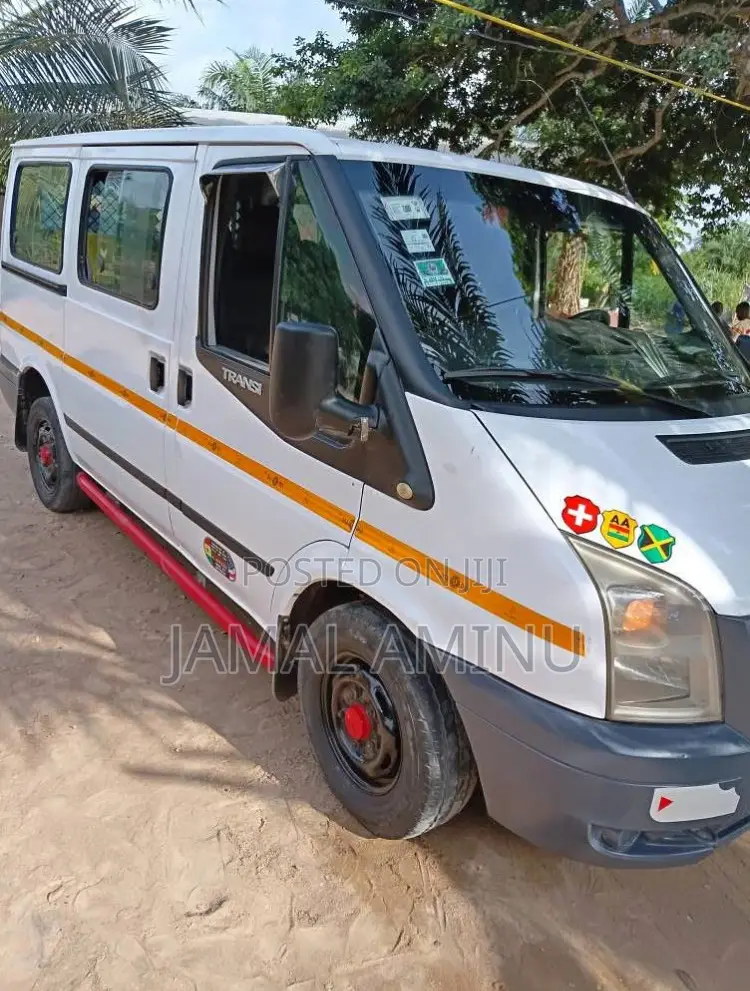 Ford Transit 2012 White