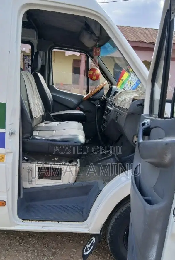 Ford Transit 2012 White