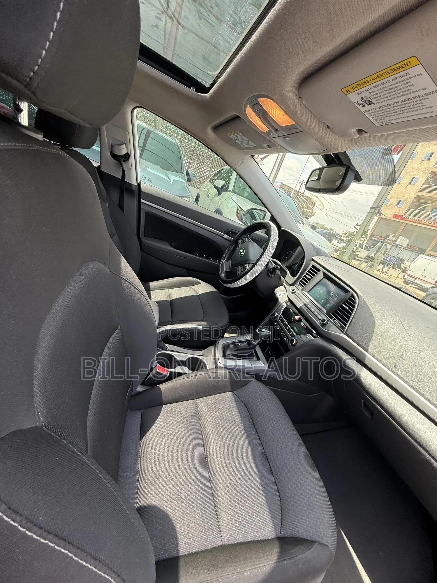 Hyundai Elantra Value Edition Sedan FWD (2.0L 4cyl 6A) 2017 White