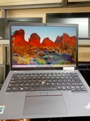 Laptop Lenovo ThinkPad X13 Gen 2 8GB Intel Core i5 SSD 256GB