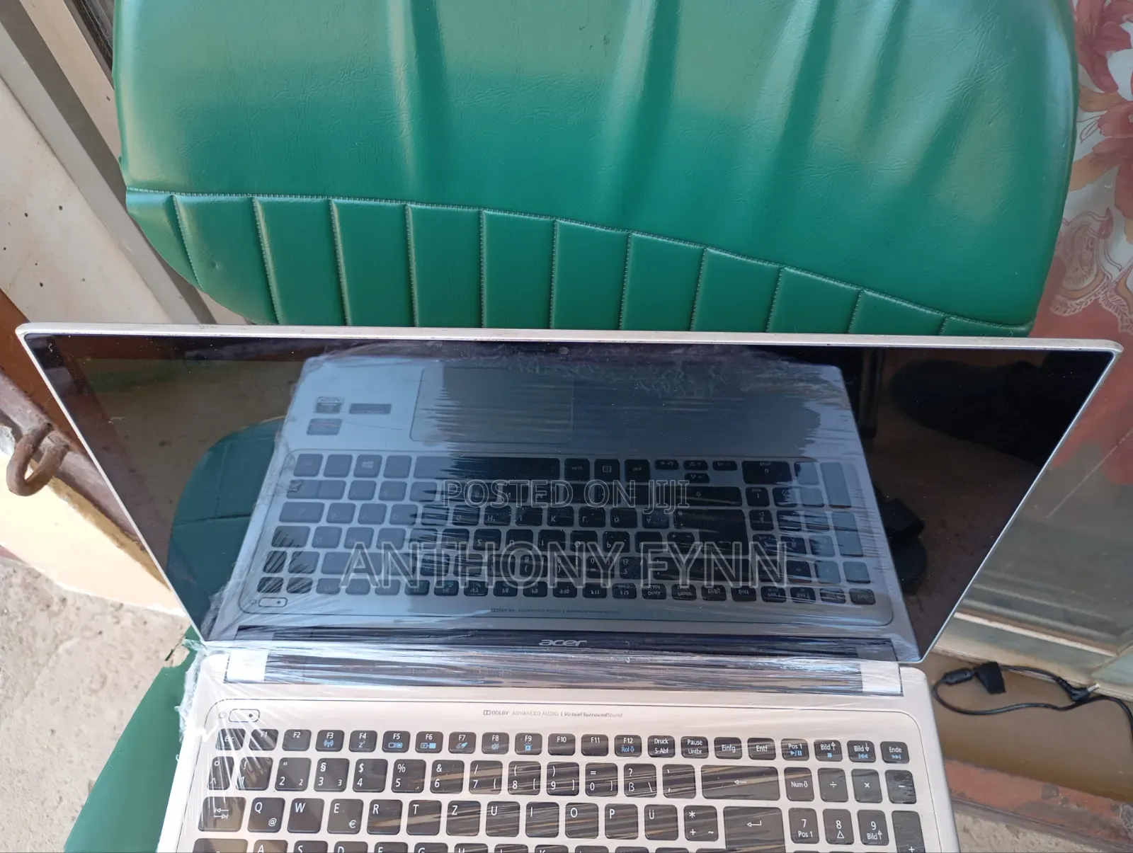 Laptop Acer Aspire V5-571PG 4GB Intel Core i3 HDD 500GB