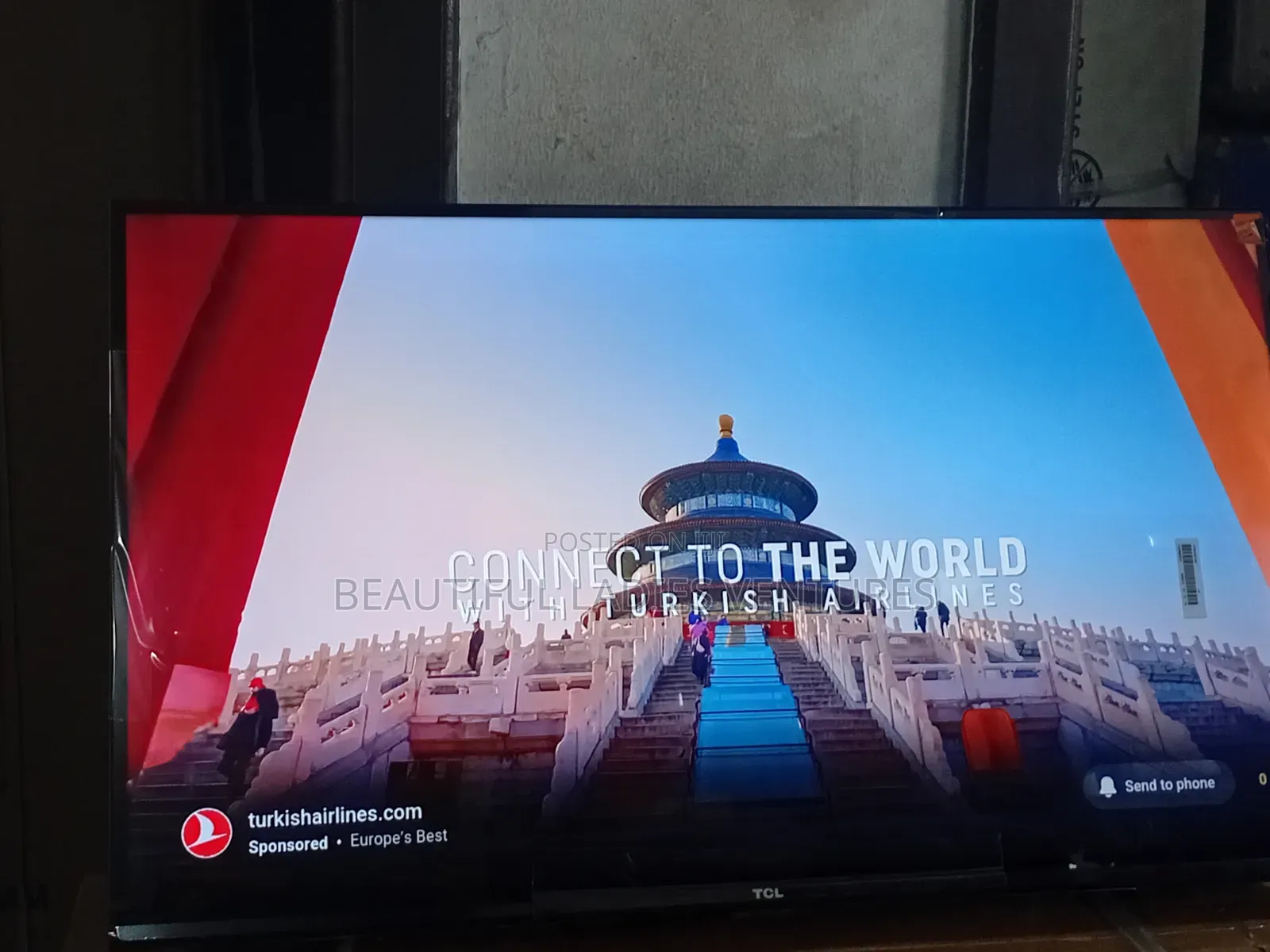 TCL 32-Inch Television – Compact, Stylish Reliable