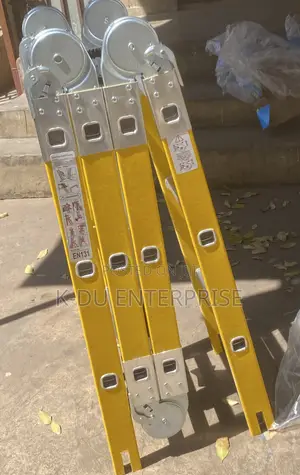 Yellow Fiberglass Ladder 4x3 (12ft)
