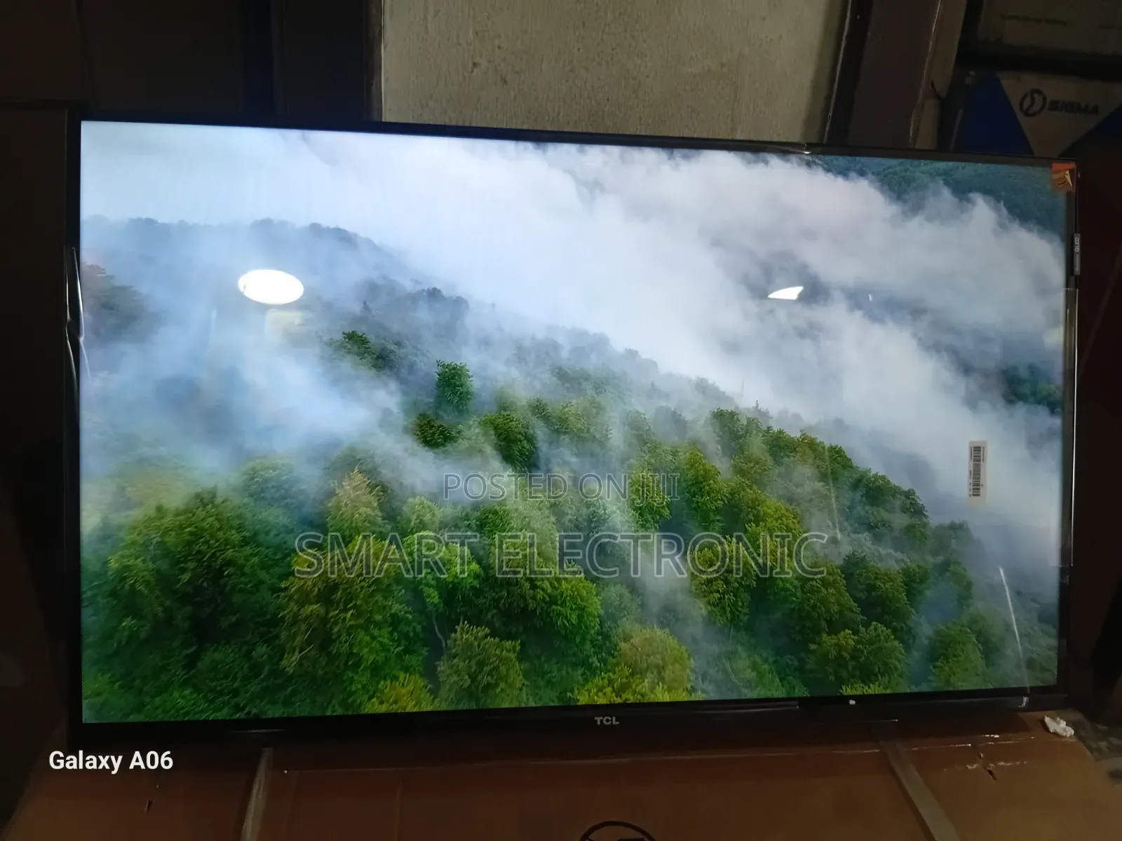 TCL 32” Hd Smart Television – Everyday Viewing Upgrade