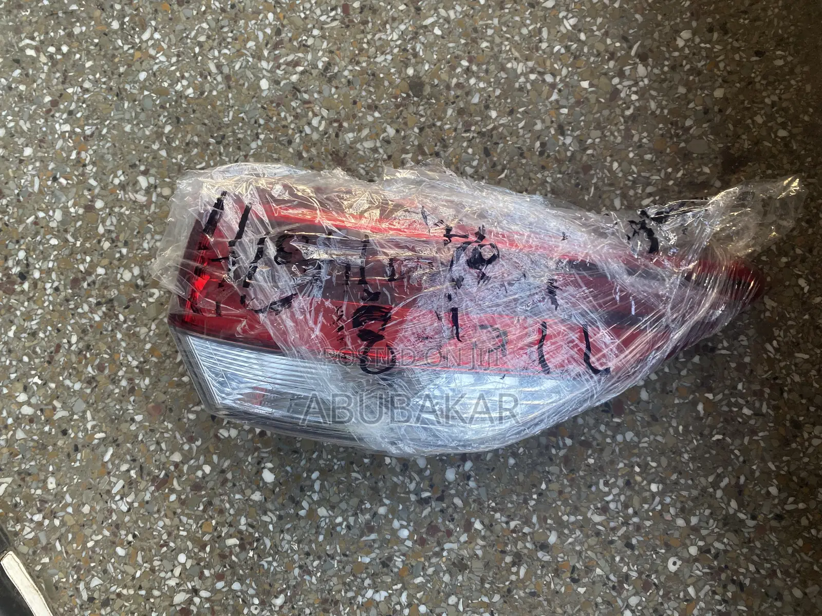 Highlander 2020 Tail Light Available