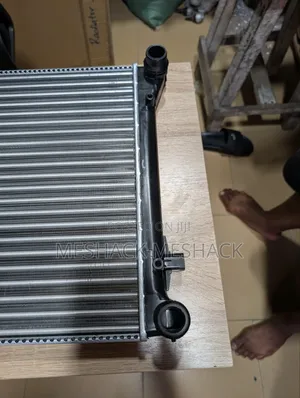 Volkswagen Golf 5 Fsi Radiator Tank