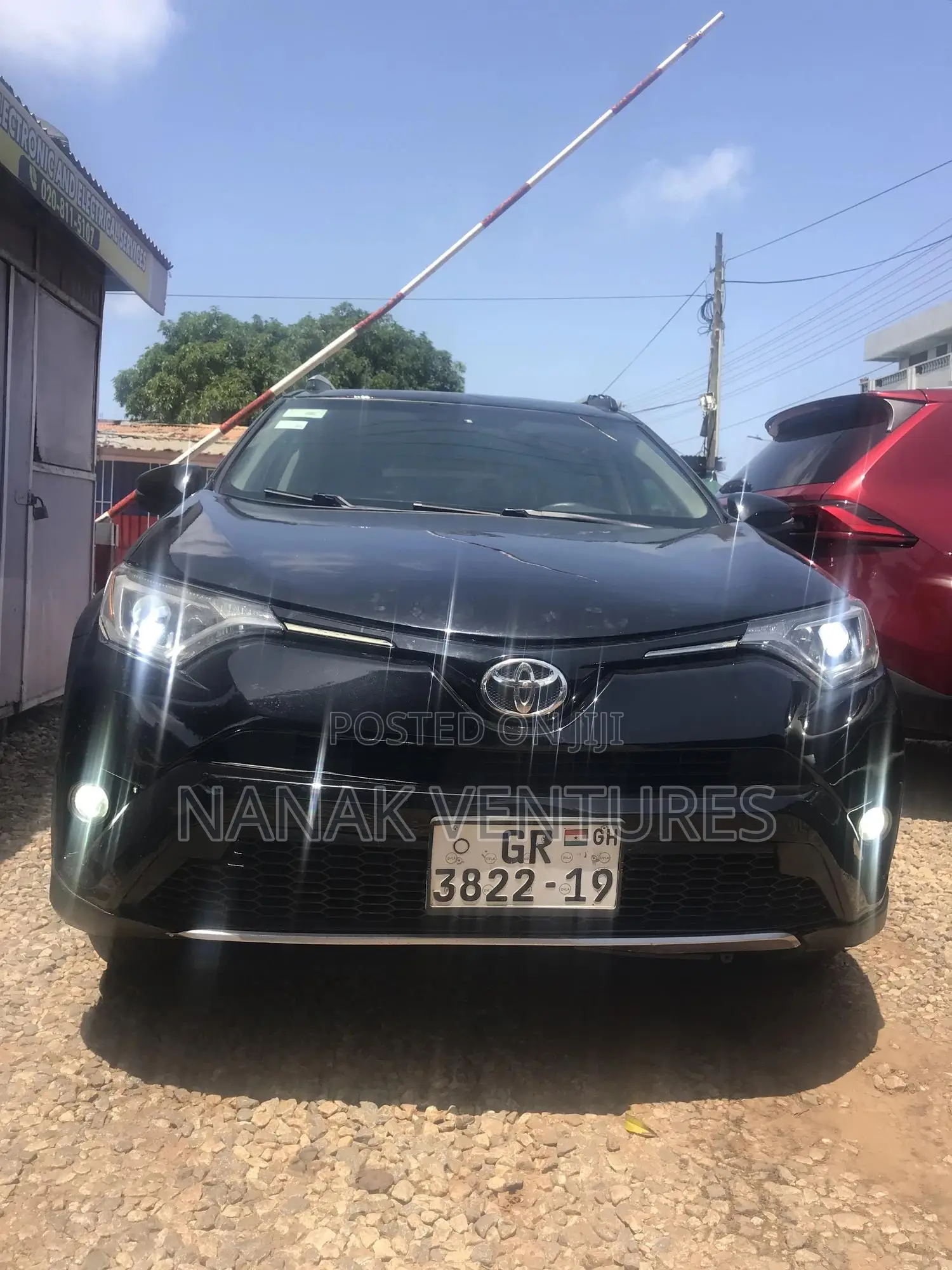 Toyota RAV4 XLE AWD (2.5L 4cyl 6A) 2017 Black