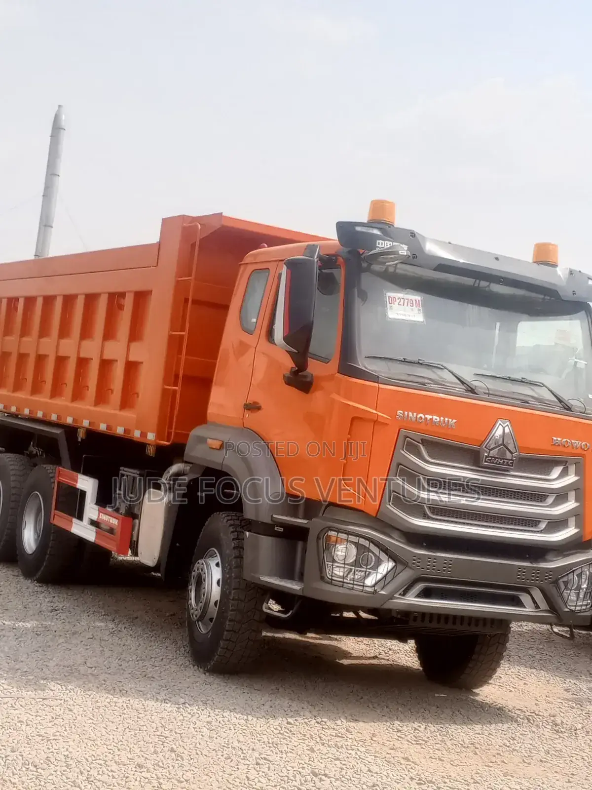 Sinotruk Howo Nx Tipper Trucks