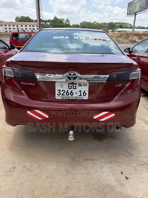 Toyota Camry LE 4dr Sedan (2.5L 4cyl 6A) 2014 Red