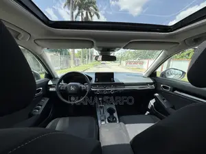 Honda Civic EX 2022 White