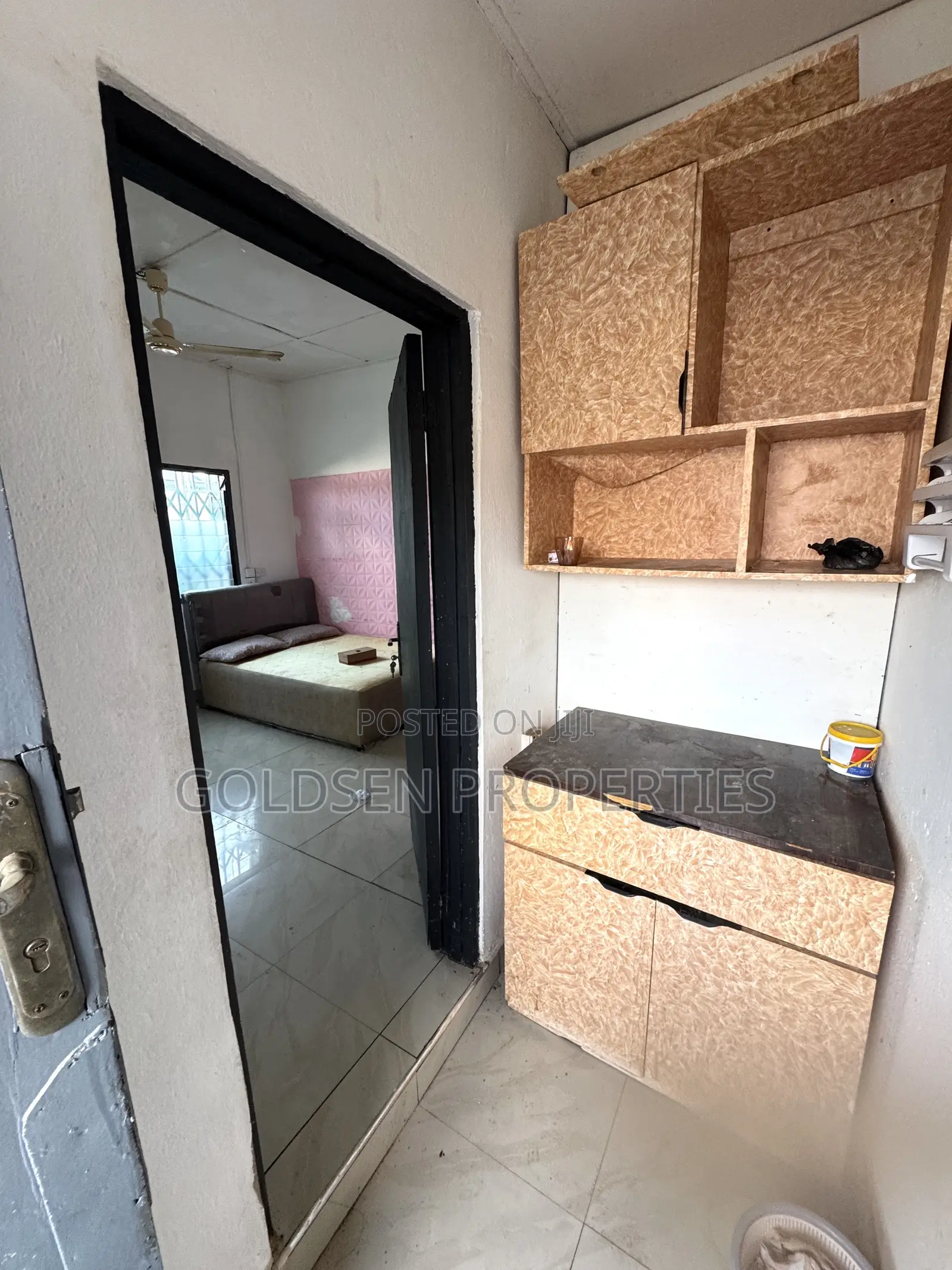 1bdrm Apartment in Mile 7 for rent