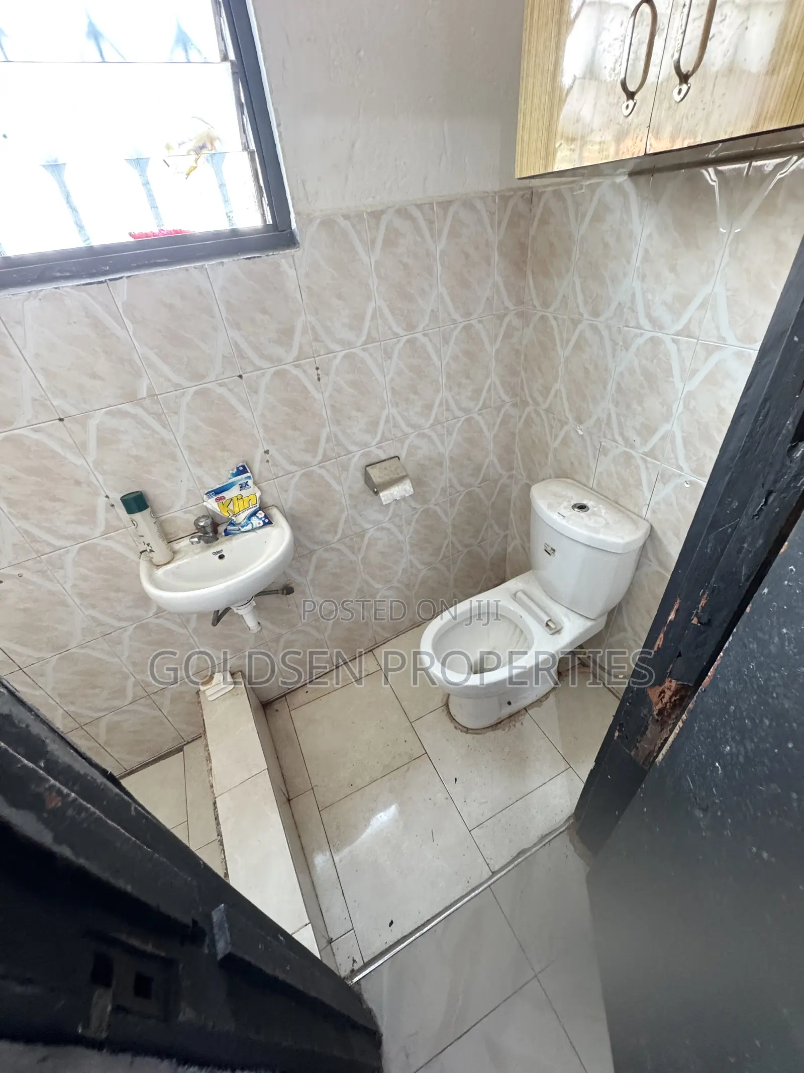 1bdrm Apartment in Mile 7 for rent