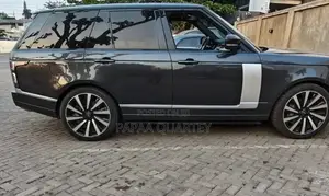 Land Rover Range Rover 2019 Black