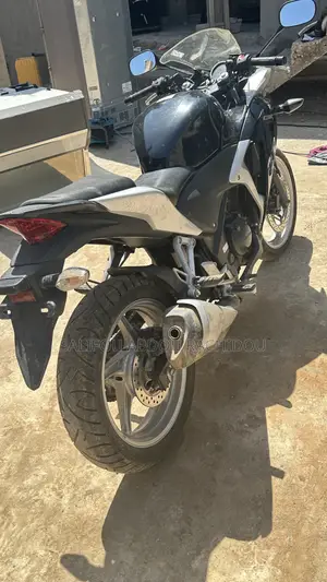 Honda CBR 2023 Blue