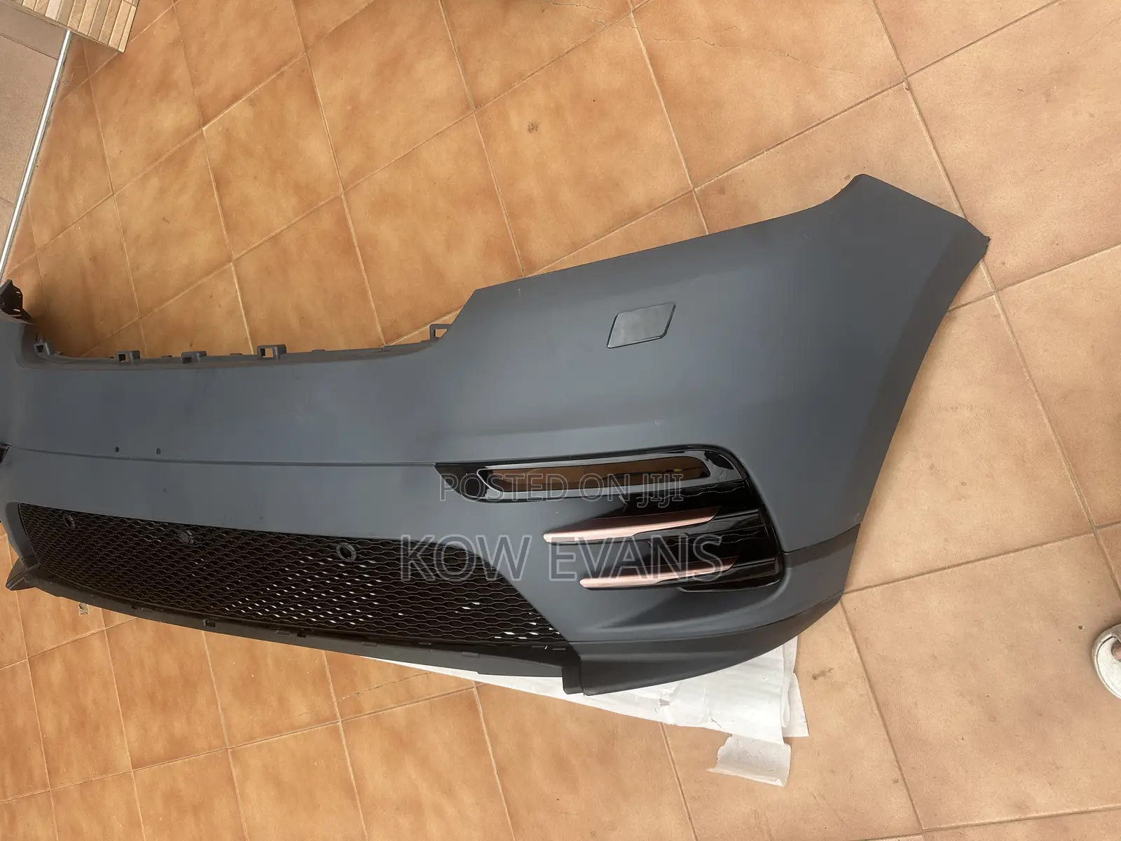 Range Rover Velar Complete Front Bumper