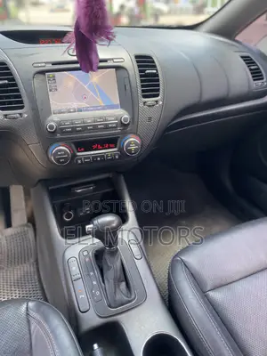 Kia K3 Comfort 2015 White