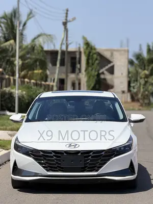 Hyundai Elantra Limited 2023 White