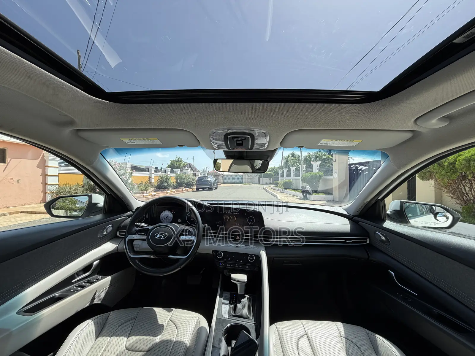 Hyundai Elantra Limited 2023 White