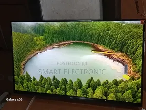 TCL 32” Entertainment Hub – Smart Viewing Experience