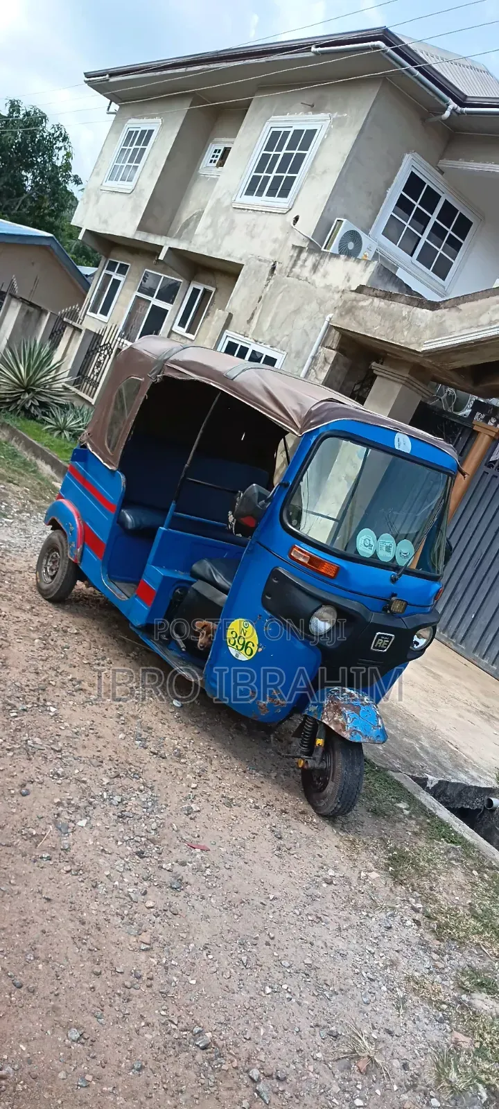 Bajaj RE 2020 Blue