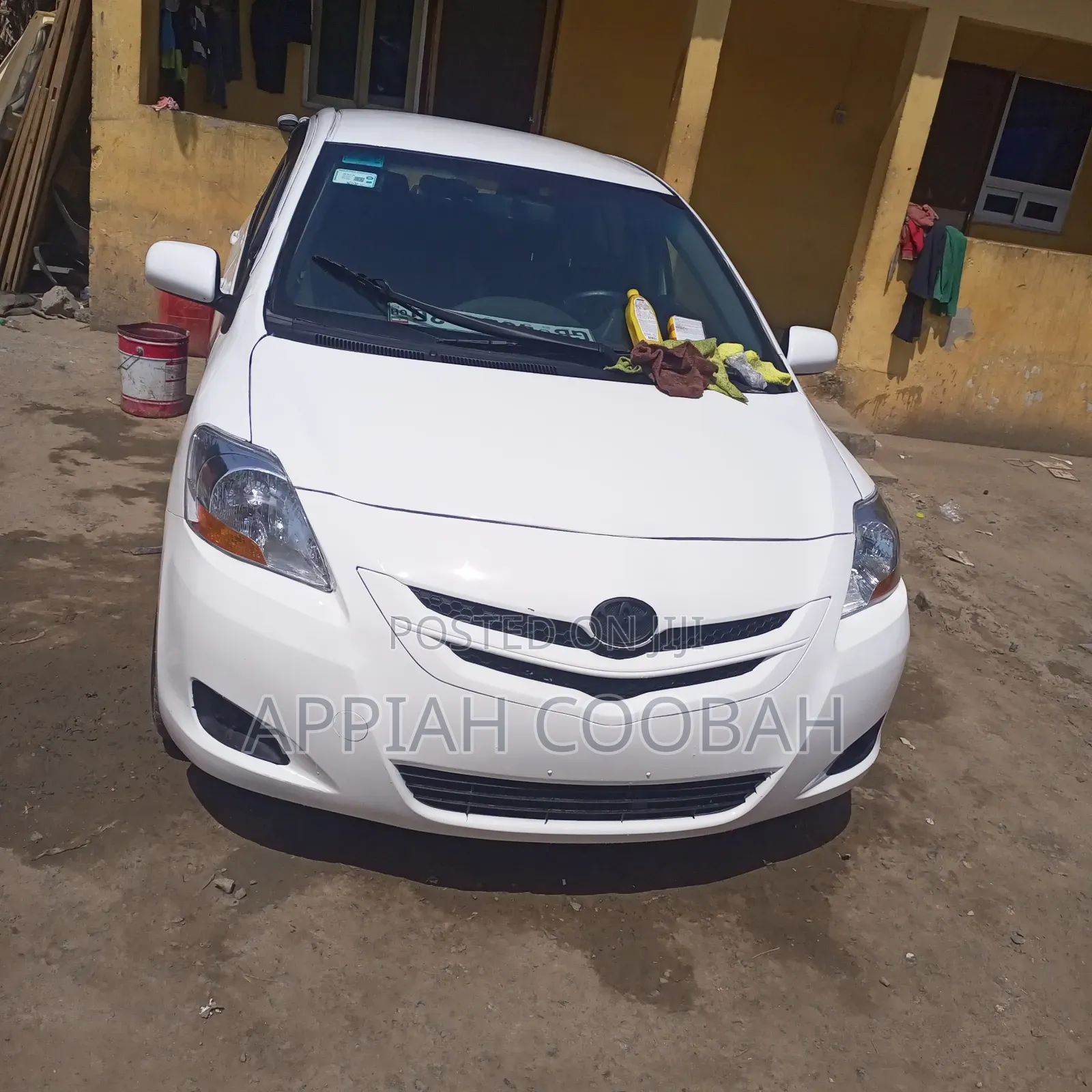 Toyota Yaris 1.5 S Automatic 2009 White