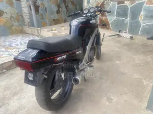 Honda 2010 Black