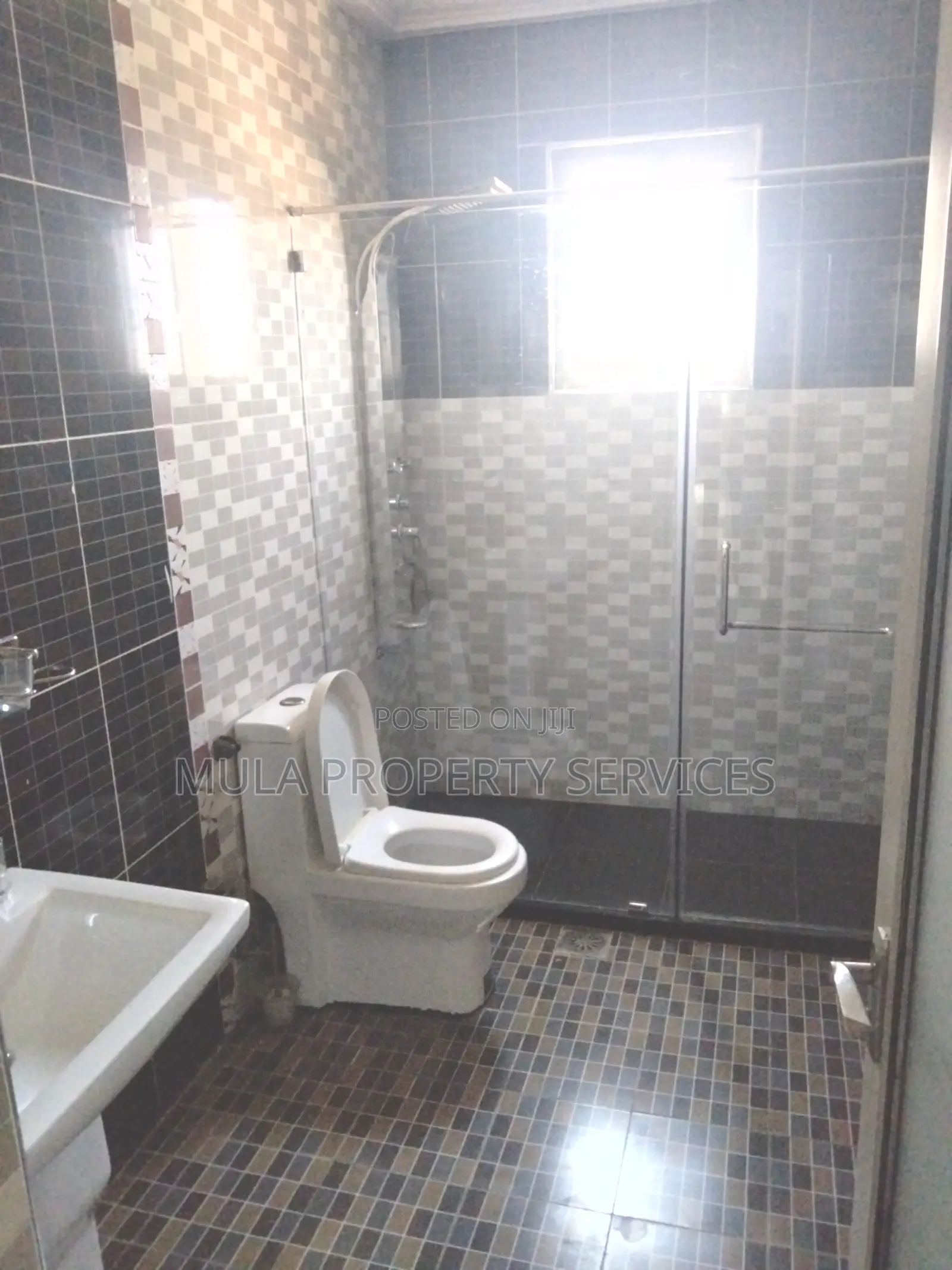 Furnished 2bdrm Apartment in Mula Property, Dzorwulu for rent