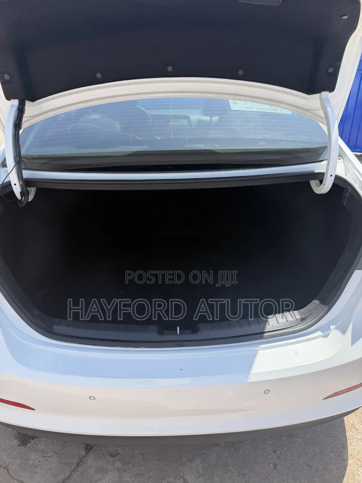 Hyundai Avante 2016 White