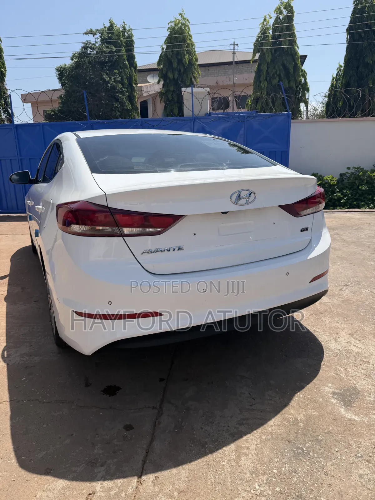 Hyundai Avante 2016 White