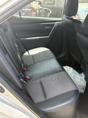 Toyota Corolla SE 4dr Sedan (1.8L 4cyl CVT) 2017 Silver