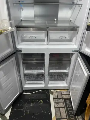 Bruhm Fridge