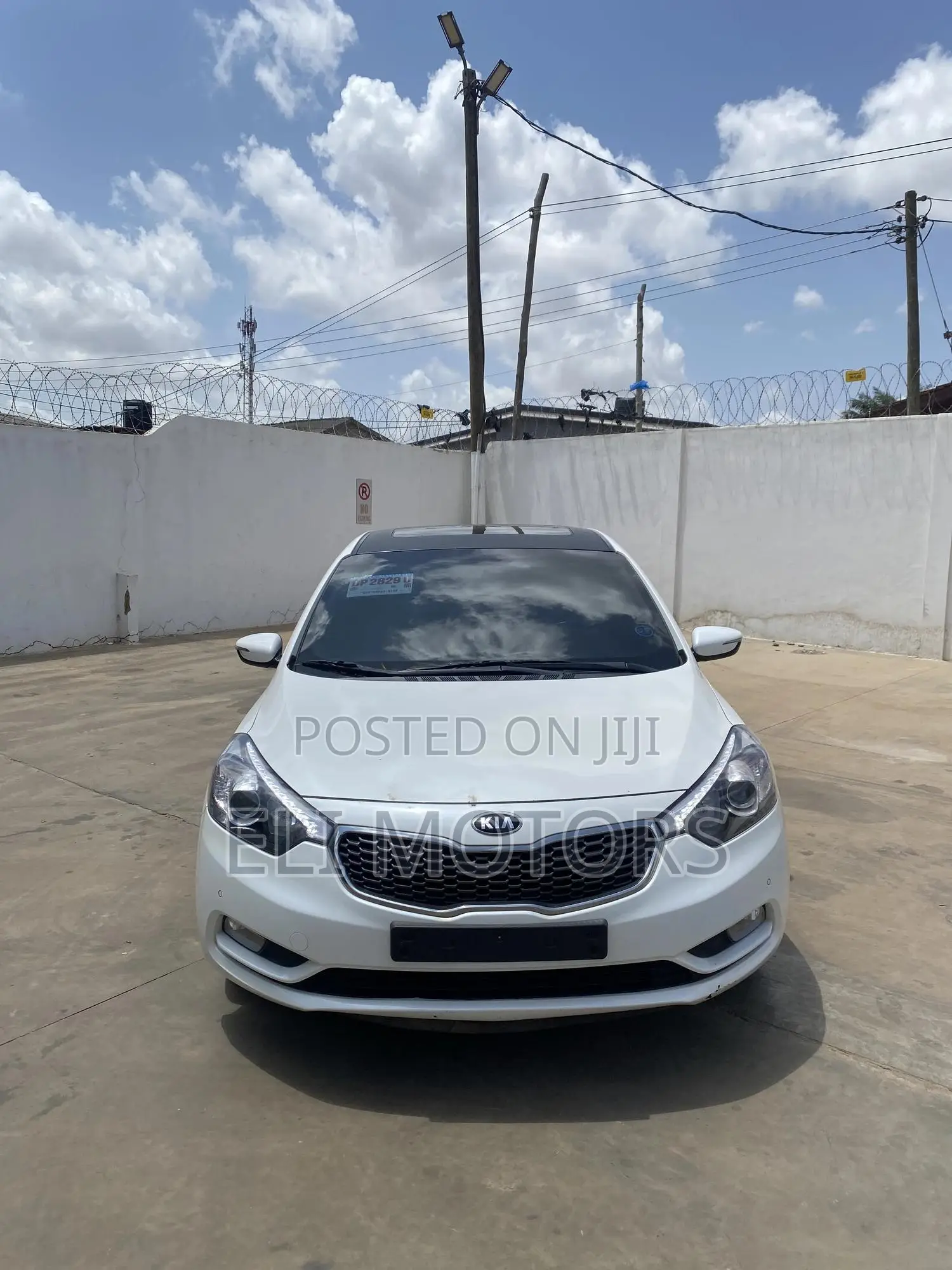 Kia K3 Comfort 2015 White