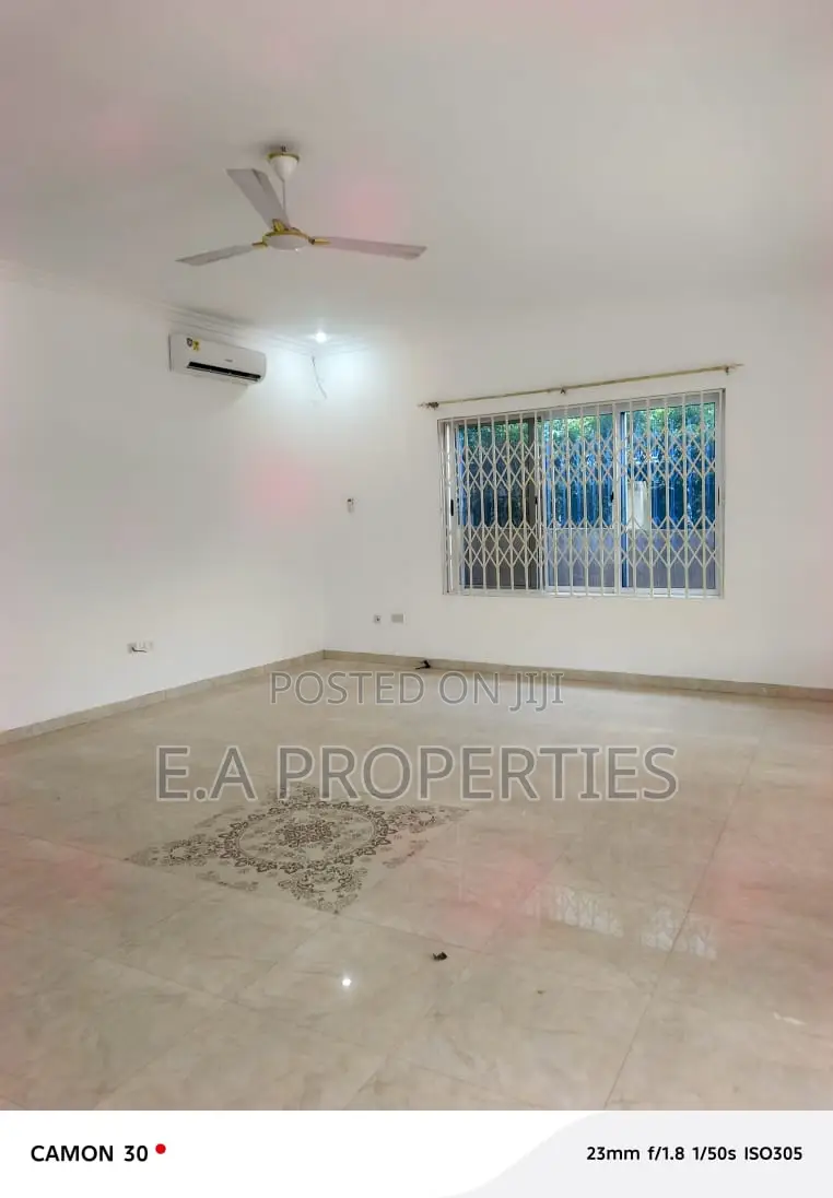 3bdrm House in Ea Properties, Frafraha for rent