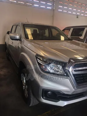 New Nissan Hardbody 2025 Silver
