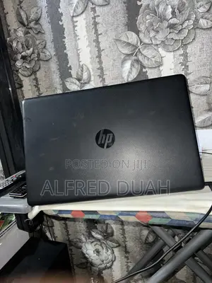 Laptop HP 17-3000 12GB Intel Core i5 HDD+SSD 320GB
