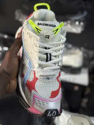 Balenciaga Runner