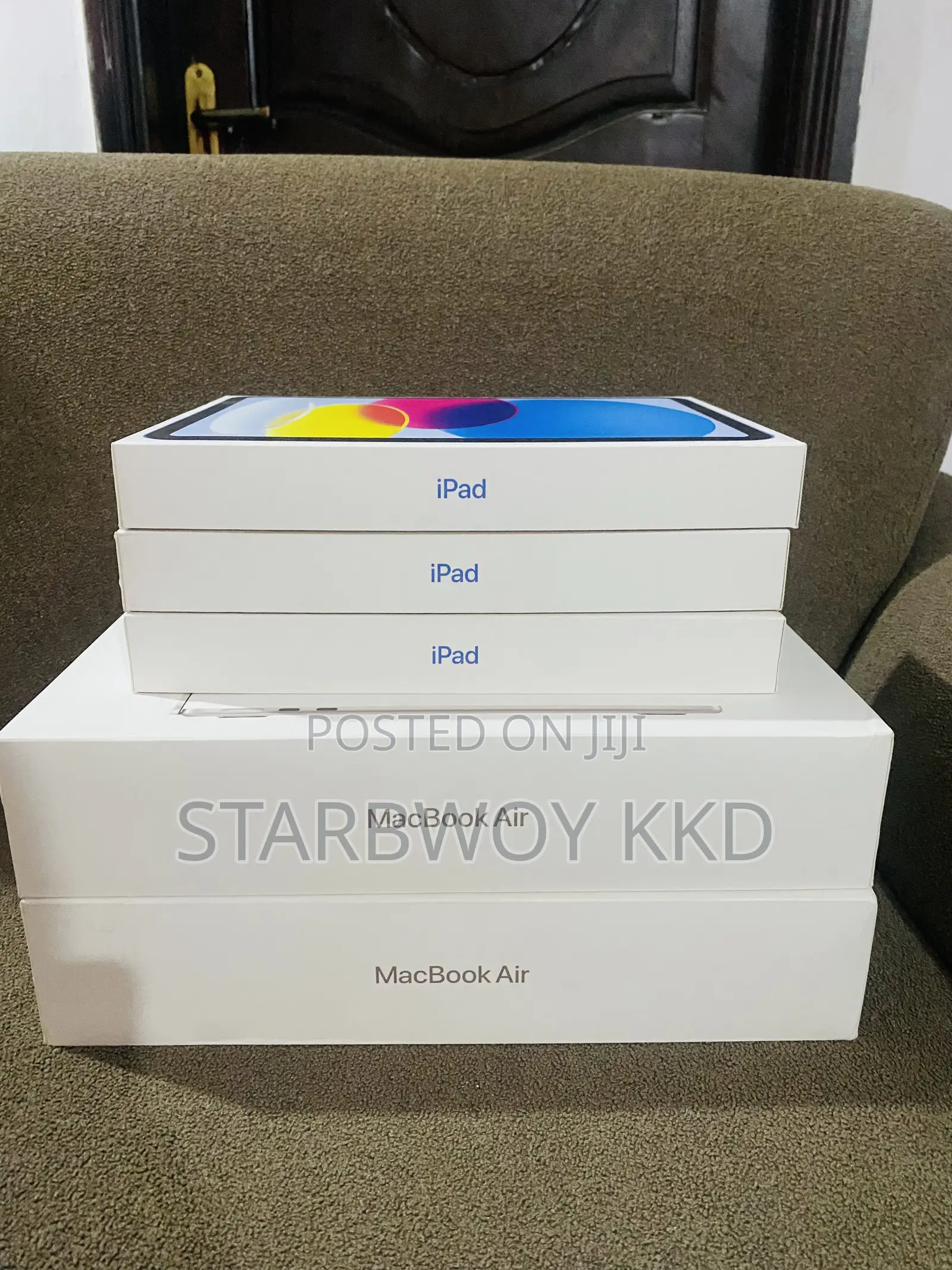New Laptop Apple MacBook Air 2025 M4 13-inch 16GB Apple M4 SSD 256GB