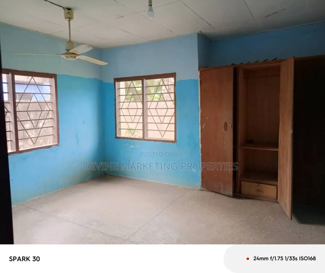 4bdrm House in Deeper Life Area, Last Stop for sale